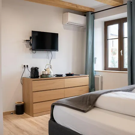 Gasthof Pin Up Wings