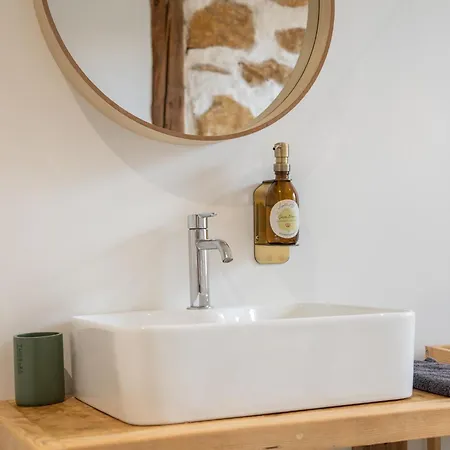 Gasthof Pin Up Wings 3*