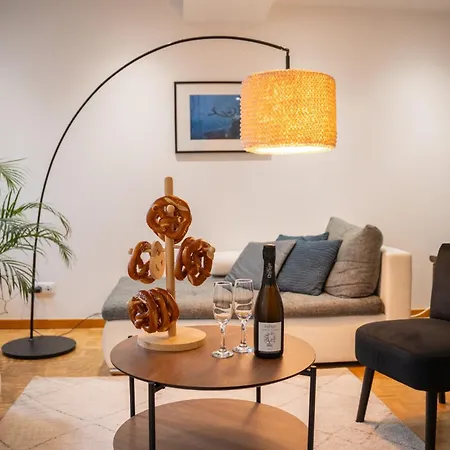 Pin Up Wings Gasthof